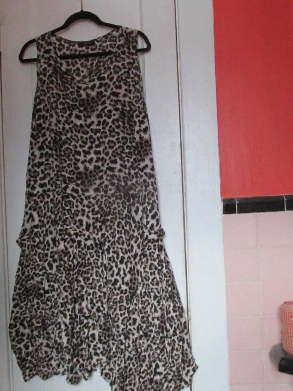 Comfy USA Leopard Print Sleeveless Dress Tiered Hem